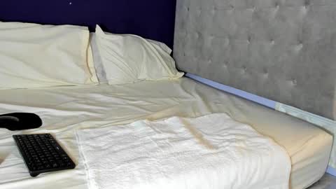 Hey Im Lea online show from October 2025 06:17:02 PM