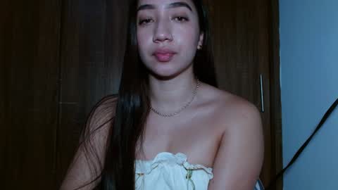 Snapshot of leanaalhub chatting on December 2024 11:56:02 PM leanaalhub online show from December 2024 11:56:02 PM