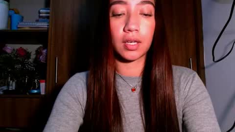 Snapshot of leanaalhub chatting on November 2025 01:41:02 AM leanaalhub online show from November 2025 01:41:02 AM