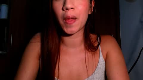 Snapshot of leanaalhub chatting on December 2025 11:32:01 PM leanaalhub online show from December 2025 11:32:01 PM