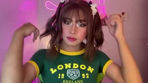 Miss Candy online show from June 2026 06:32:02 PM
