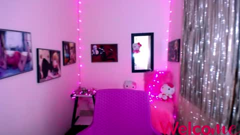 Leandra online show from December 2024 06:34:02 PM