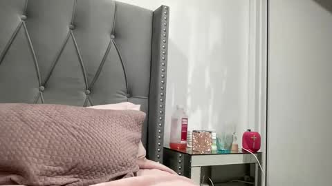 Leanna online show from March 2025 01:29:02 PM