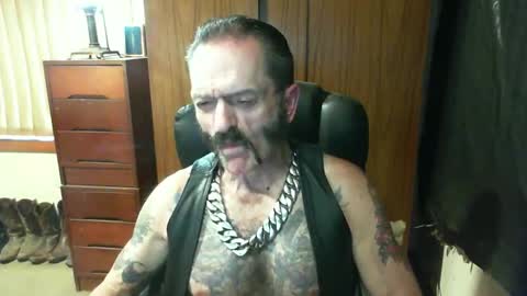 leathergreaser online show from March 2025 08:13:01 AM