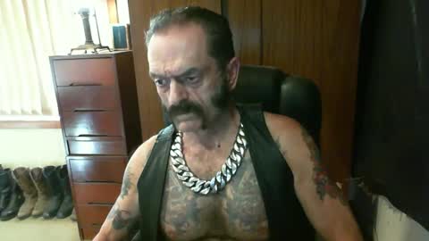 leathergreaser online show from March 2025 06:18:02 AM
