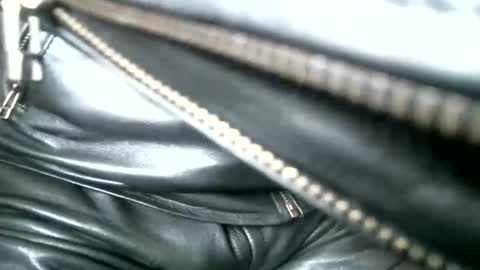 Leathermotocross online show from May 2026 04:25:02 PM