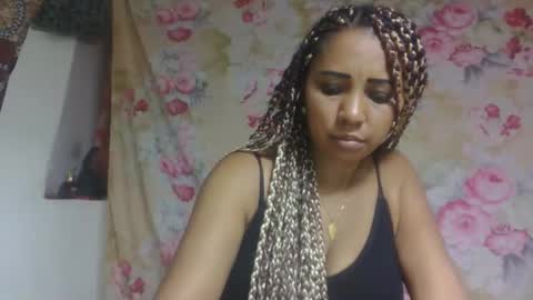 leatiana online show from March 2026 05:50:02 PM