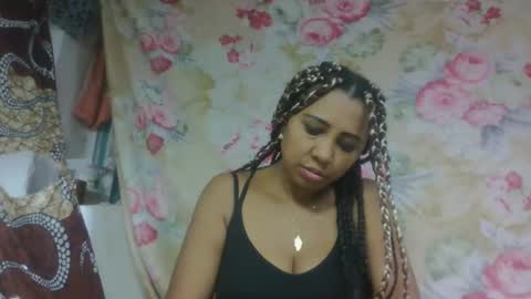 leatiana online show from April 2026 08:30:01 AM