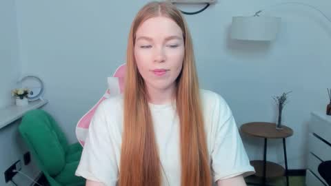 Snapshot of ledacopus chatting on December 2025 07:56:02 PM Lilly online show from December 2025 07:56:02 PM