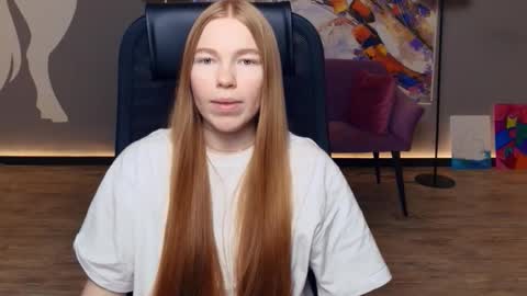 Snapshot of ledacopus chatting on December 2025 07:53:02 PM Lilly online show from December 2025 07:53:02 PM