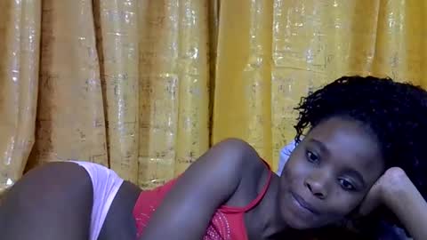 Snapshot of lee_shaz chatting on January 2026 08:57:02 PM lee baby online show from January 2026 08:57:02 PM