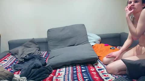 leeandpav1609 online show from April 2026 06:50:01 PM