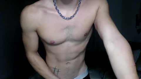 leelonglee online show from July 2026 04:49:02 AM