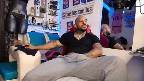 leenar_key online show from February 2026 08:54:02 AM