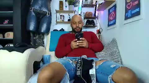 Snapshot of leenar_key chatting on July 2026 10:33:02 AM leenar_key online show from July 2026 10:33:02 AM