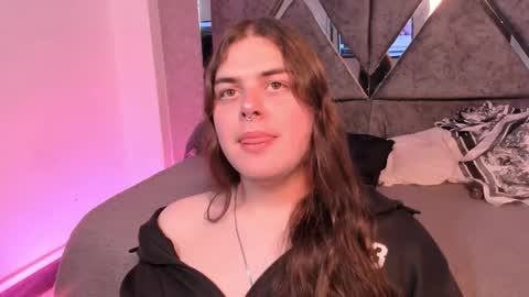 leenox online show from February 2026 01:25:02 AM