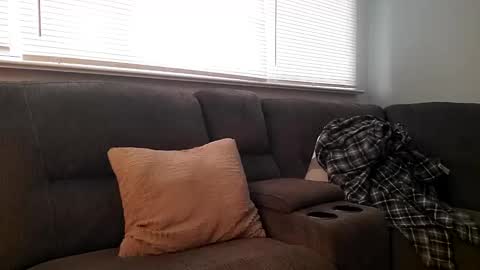 Snapshot of leesah31 chatting on December 2024 09:44:02 PM leesah31 online show from December 2024 09:44:02 PM