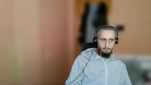 Snapshot of lefrenchiies chatting on February 2026 11:54:02 AM lefrenchiies online show from February 2026 11:54:02 AM