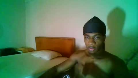 Adrian online show from September 2025 07:04:01 PM