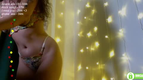 hey Im Leia and I love rock  online show from January 2025 09:17:01 PM