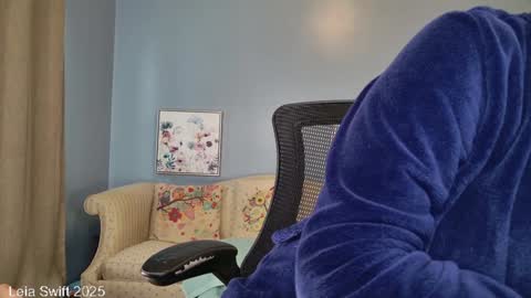 Leia Swift online show from January 2025 02:09:01 PM