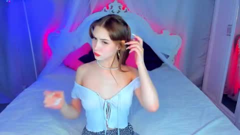 leiawow online show from December 2024 11:47:01 AM