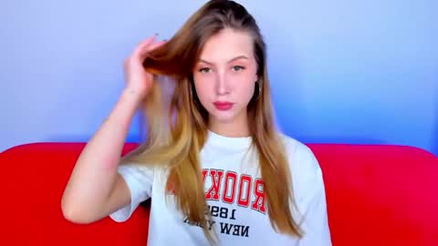 leiawow online show from September 2025 08:38:01 AM