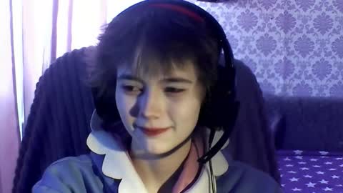 Snapshot of leigharedcross chatting on February 2026 05:59:01 AM Viola online show from February 2026 05:59:01 AM