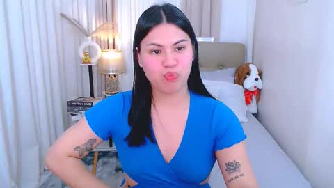 Cailey online show from November 2025 03:48:01 AM