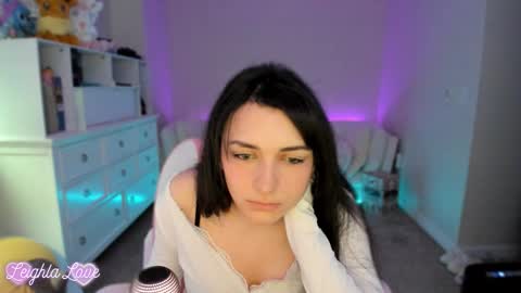 Snapshot of leighlalove chatting on February 2026 01:02:01 AM Leighla online show from February 2026 01:02:01 AM
