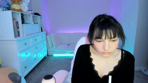 Snapshot of leighlalove chatting on February 2026 06:01:01 AM Leighla online show from February 2026 06:01:01 AM