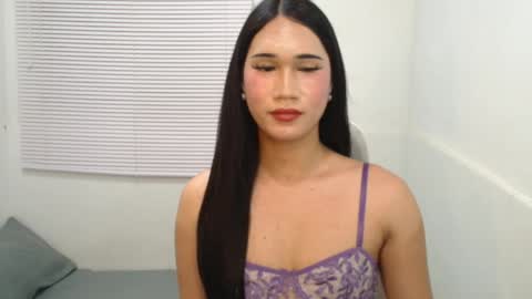 leighs_celine online show from April 2026 07:58:02 PM