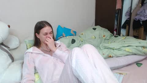 leila_bambi_ online show from January 2025 10:37:01 PM