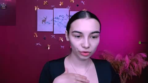 Snapshot of leila_viper_ chatting on January 2026 07:28:01 PM leila_viper_ online show from January 2026 07:28:01 PM