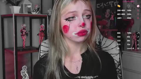 Snapshot of leiladwight chatting on September 2025 04:03:01 AM Leila online show from September 2025 04:03:01 AM