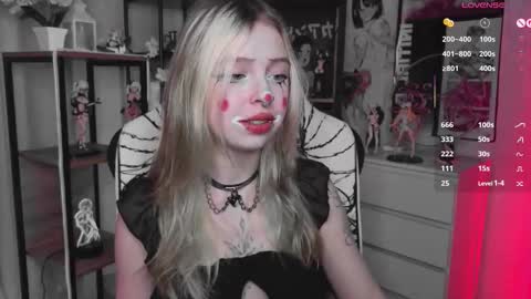 Snapshot of leiladwight chatting on September 2025 04:05:02 AM Leila online show from September 2025 04:05:02 AM