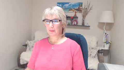 Leila Kinky online show from October 2025 05:05:01 AM