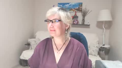 Snapshot of leilamays chatting on June 2026 05:50:02 AM Leila Kinky online show from June 2026 05:50:02 AM