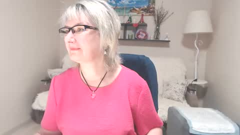 Snapshot of leilamays chatting on June 2026 04:36:02 AM Leila Kinky online show from June 2026 04:36:02 AM