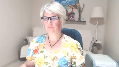 Snapshot of leilamays chatting on June 2026 03:59:01 PM Leila Kinky online show from June 2026 03:59:01 PM