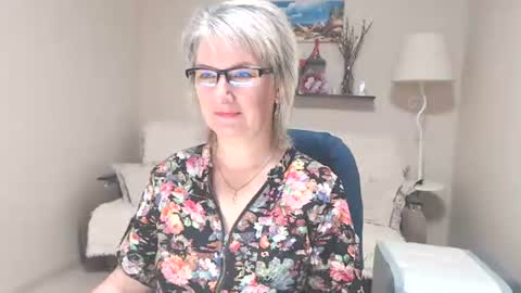 Snapshot of leilamays chatting on June 2026 03:04:01 AM Leila Kinky online show from June 2026 03:04:01 AM