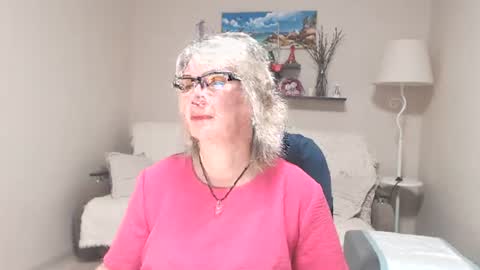Snapshot of leilamays chatting on June 2026 06:41:01 AM Leila Kinky online show from June 2026 06:41:01 AM