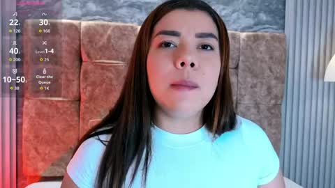 leilapons online show from April 2026 04:42:02 PM