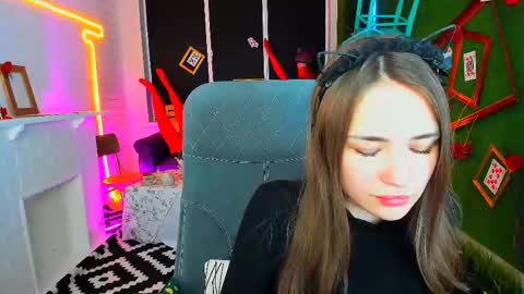 Leila Rai online show from January 2025 01:56:02 PM