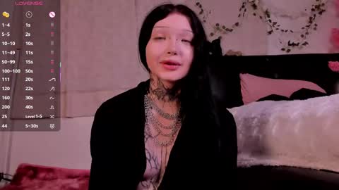 Lein online show from October 2025 09:14:02 PM