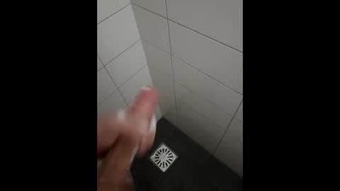 lekkerhard95 online show from November 2025 07:37:02 PM