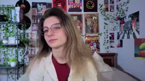 Snapshot of lelahcaminero chatting on October 2025 06:42:02 PM Alexandria online show from October 2025 06:42:02 PM