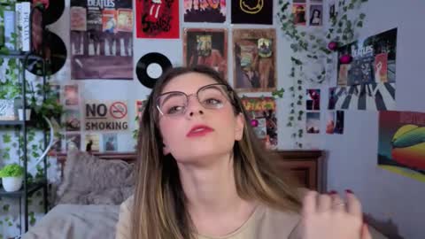 Snapshot of lelahcaminero chatting on October 2025 06:32:02 PM Alexandria online show from October 2025 06:32:02 PM