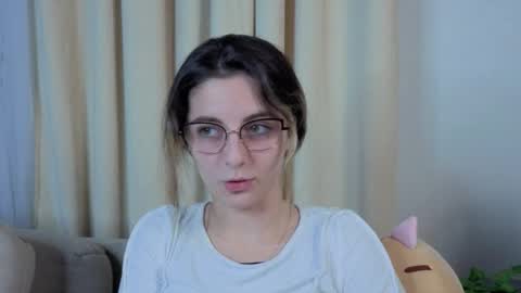 Snapshot of lelahcaminero chatting on October 2025 09:26:02 PM Alexandria online show from October 2025 09:26:02 PM