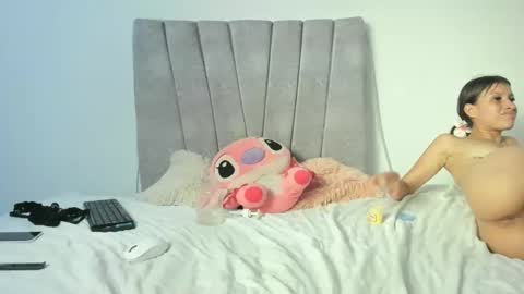 lelany_evans online show from May 2026 03:48:01 AM